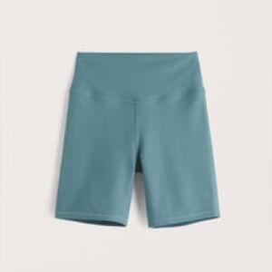 Abercrombie 7” Biker Shorts